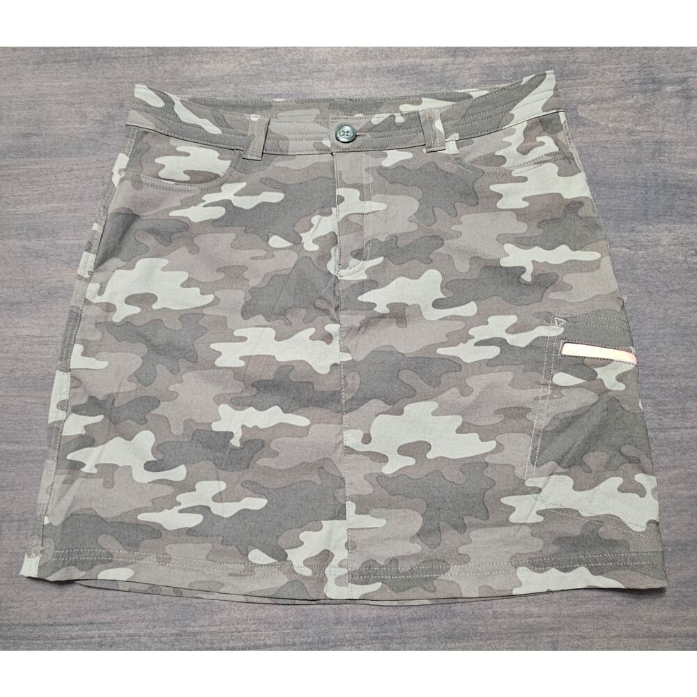 Eddie Bauer Adventurer 2.0 Camo Skort Womens Sz 10 Green Skirt Stretch